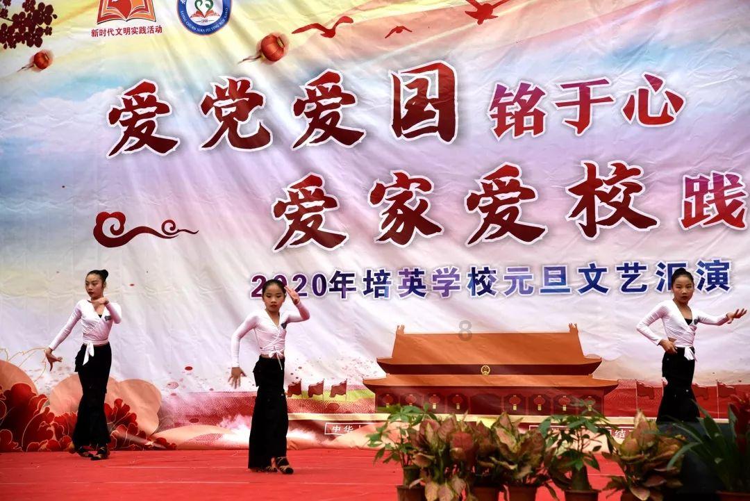 信念与勇气女性智慧绘本《最好最好的朋友》